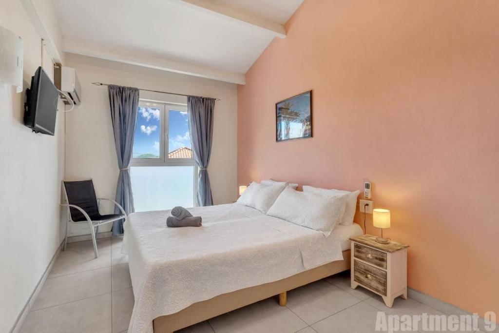Bonaire Oceanfront Apartments Playa Eksteriør billede