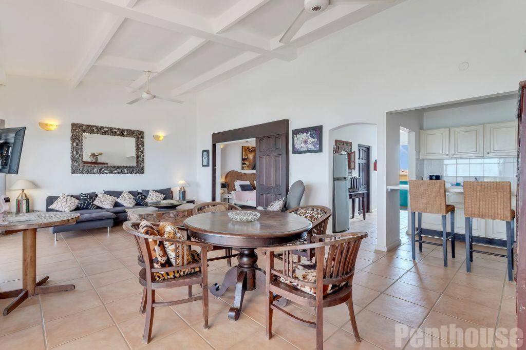 Bonaire Oceanfront Apartments Playa Eksteriør billede