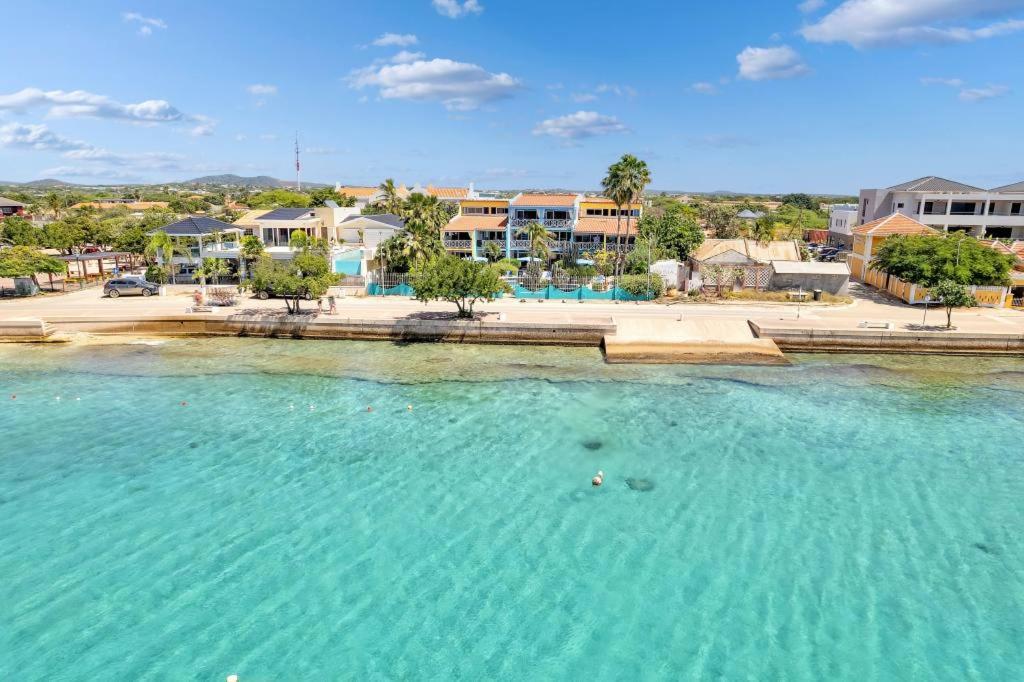 Bonaire Oceanfront Apartments Playa Eksteriør billede